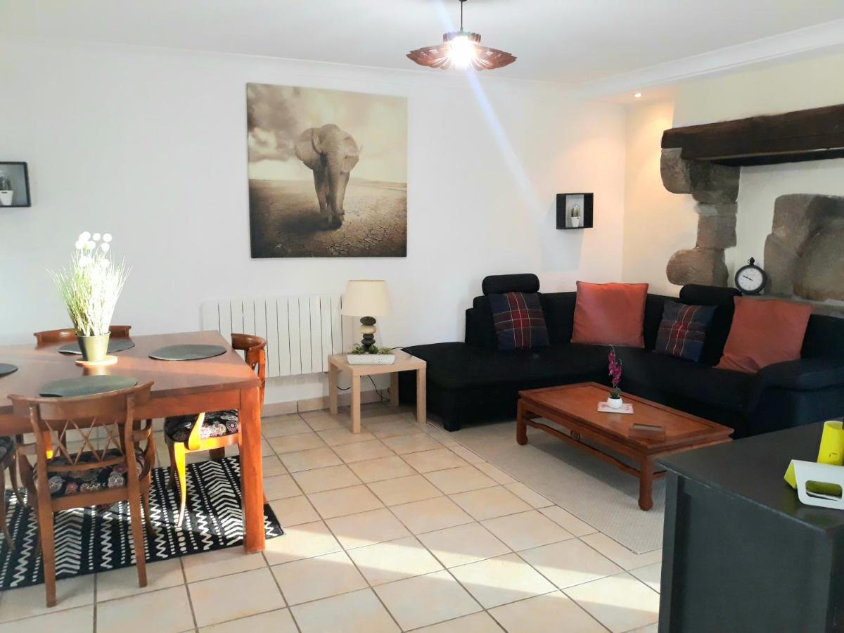 Gite Du Manoir Des Haies Villa Les Champs-Géraux Eksteriør bilde